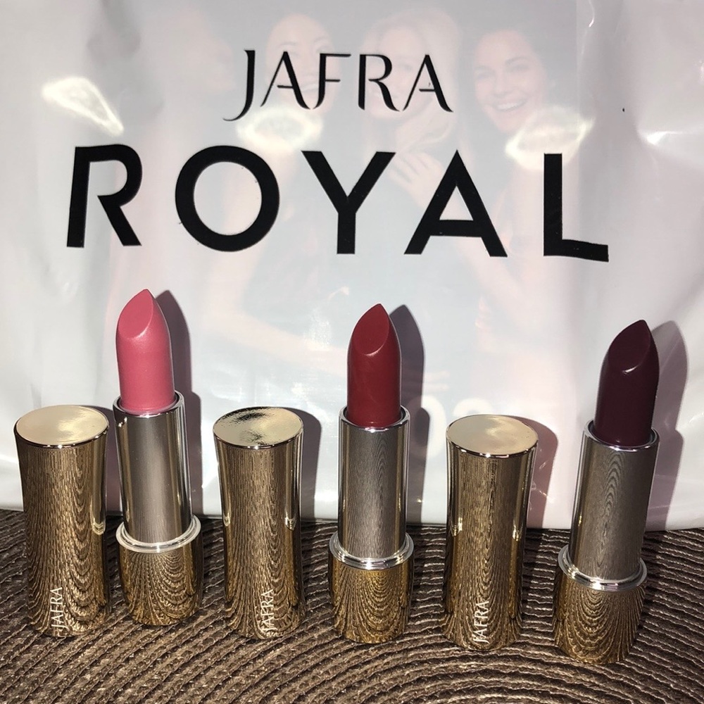 Jafra lipstick bundle